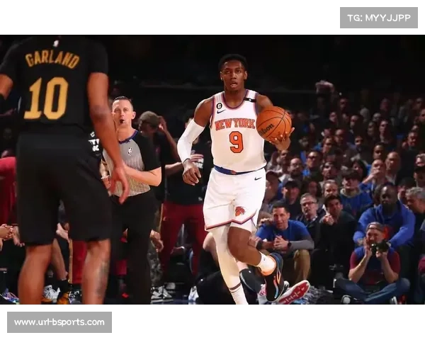 骑士尼克斯东部强强对话,米切尔布伦森上演得分王对决 骑士尼克斯东部强强对话,米切尔布伦森上演得分王对决